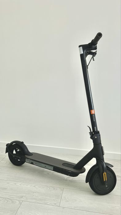 Trotinete elétrica Xiaomi Essential Bom estado