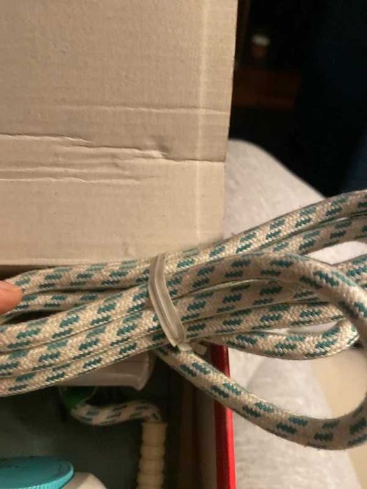 Ferro engomar a vapor para viagem férias. Nunca usado.