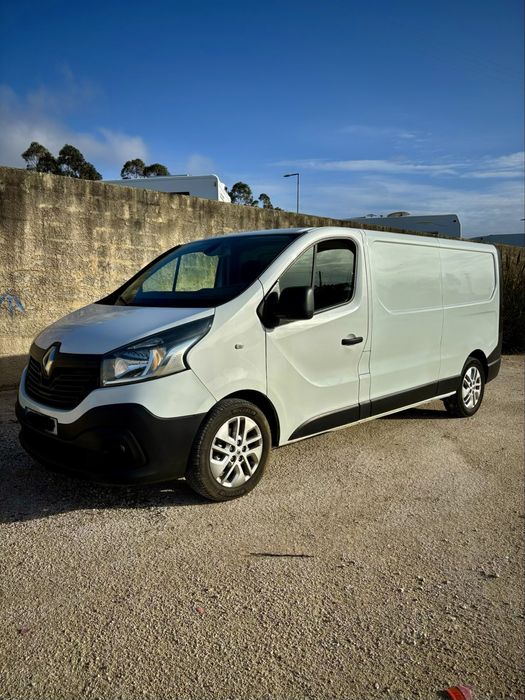 Renault Trafic longa 3 lugares