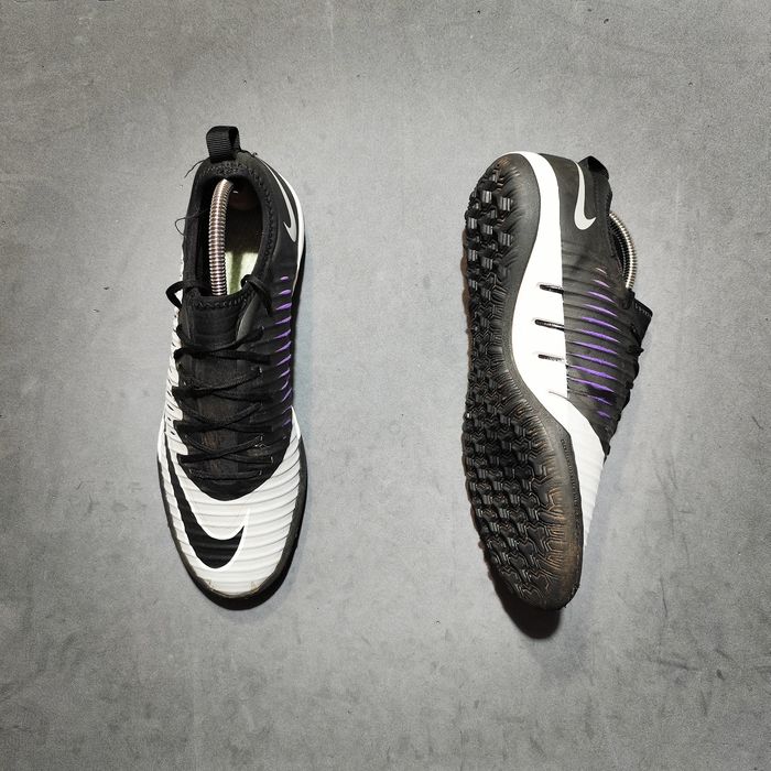 Turfy Nike MercurialX Finale TF 44
