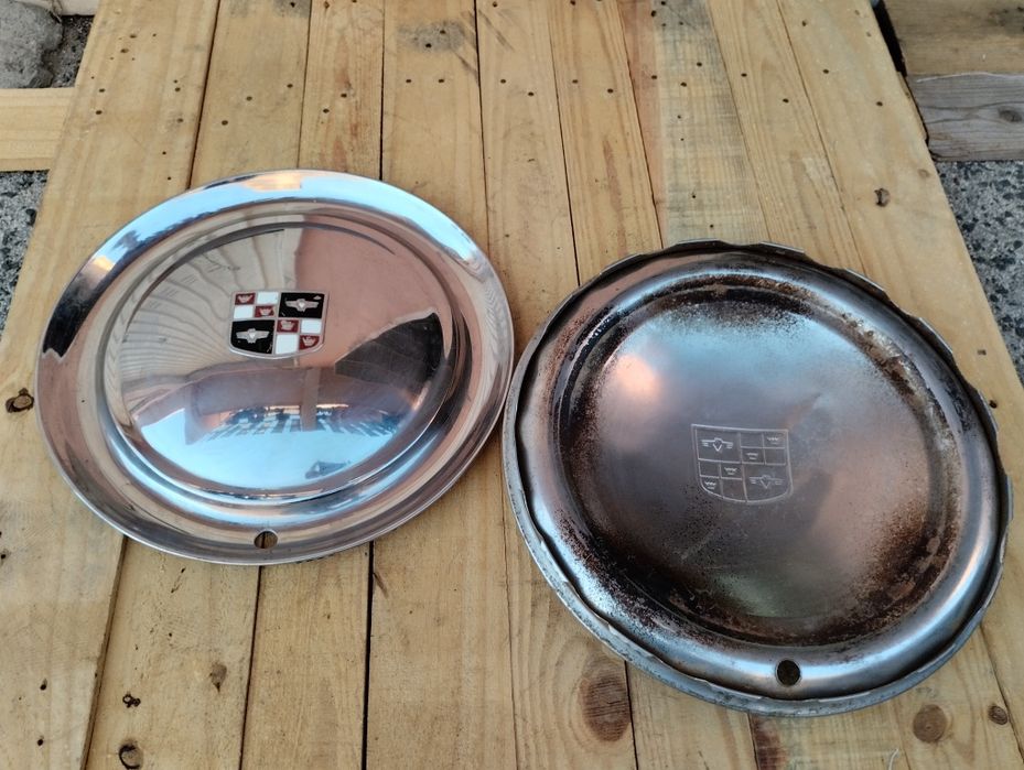 2 Tampões de roda Cadillac