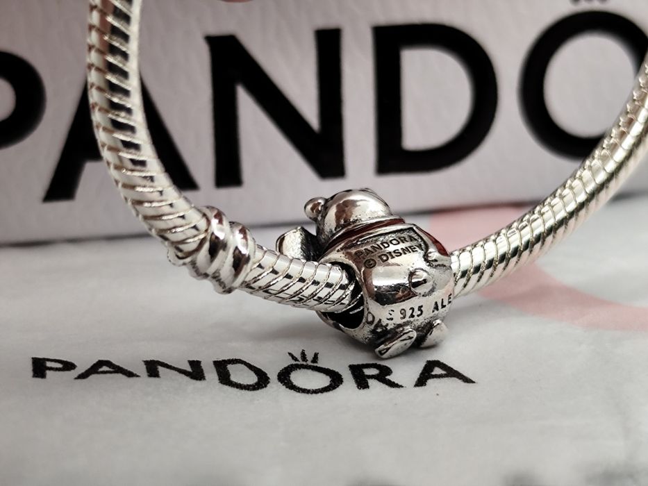 Conta urso de natal da Pandora