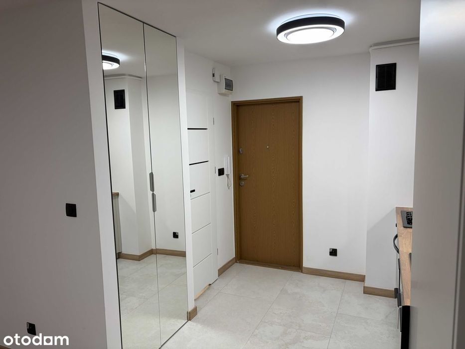 Sadyba: wyremontowane studio 27 m², 3 piętro, 2 windy, bez prowizji