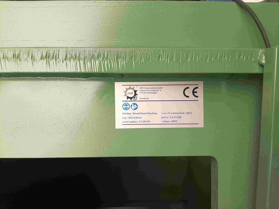 Maquina Palha de Madeira