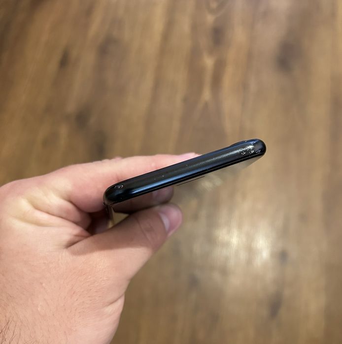 iPhone SE 3 64gb Nevelock!!!