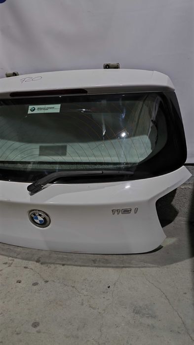 Tampa da Mala BMW Serie 1 (F20/F21) Branca