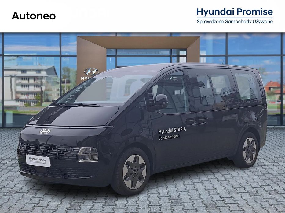 Hyundai Staria Staria 1.6 T-GDI HEV Smart VIP