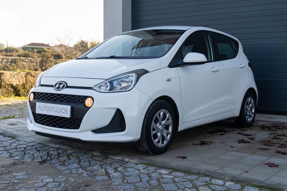 Hyundai i10 1.2 YES! Silver