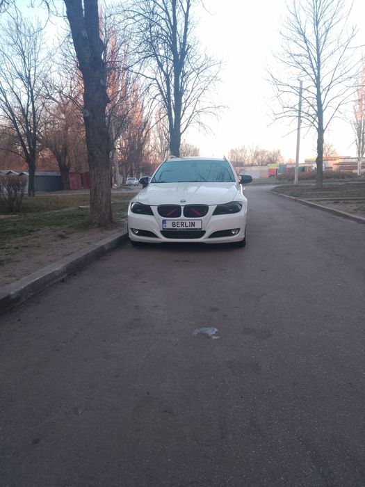 Продам БМВ е91 рестайлинг