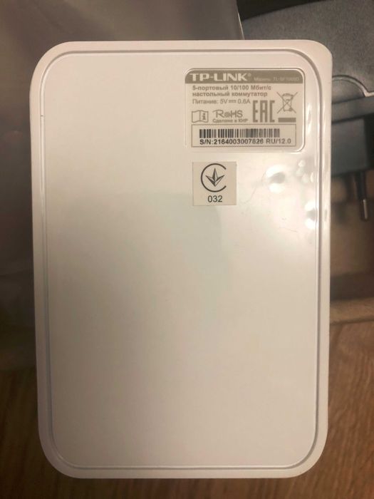 Коммутатор TP-Link TL-SF1005D (5х10/100 Мбит, настольный)