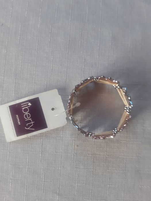 Nowa bransoletka damska, serca. Liberty, DE