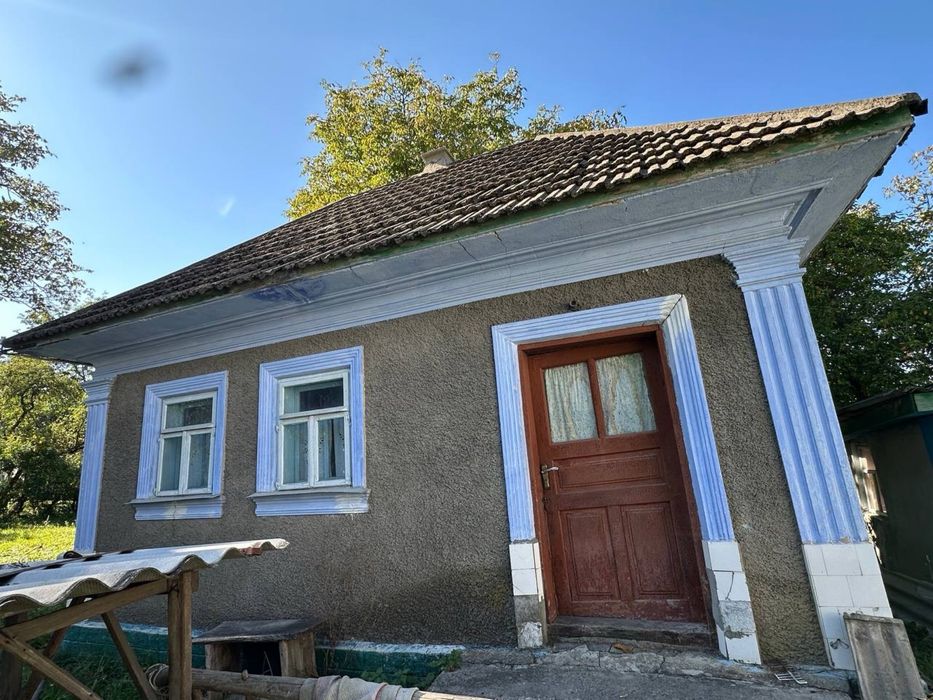 Продам будинок в селі Кадиївці