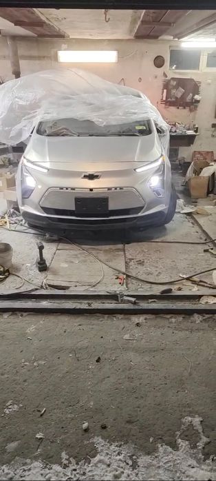 Послуги авто маляра,зварщика, поліровка, кузовні роботи малювання