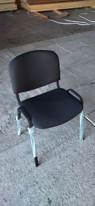 Стулья  Изо новые черный А-01 200шт