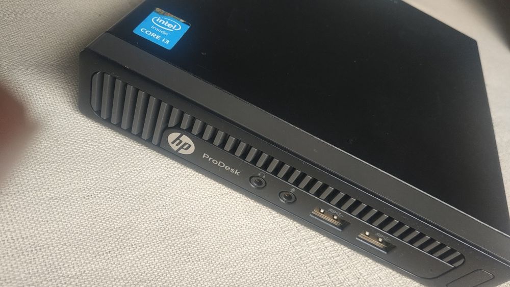 Mini computador HP 400 G1