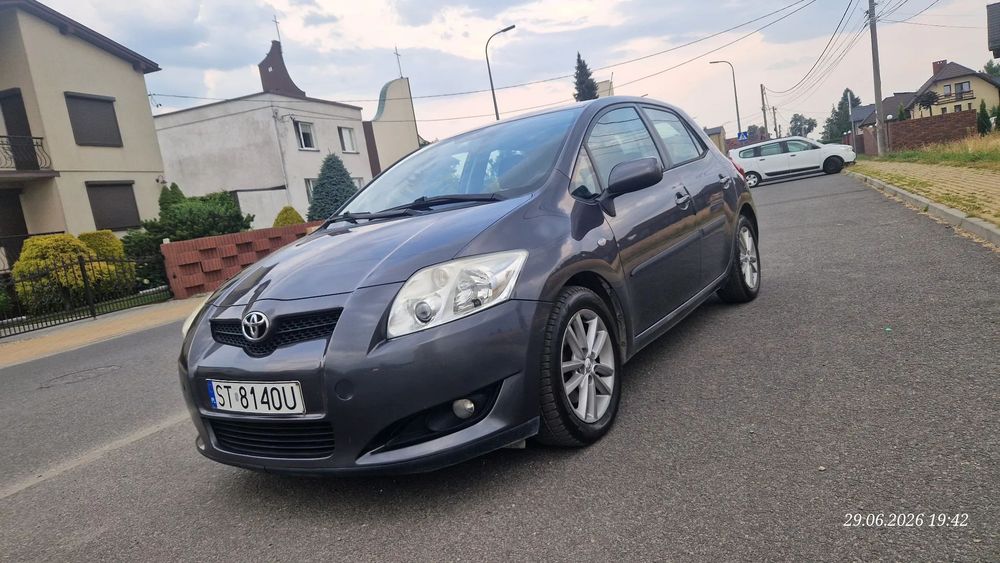 Toyota Auris