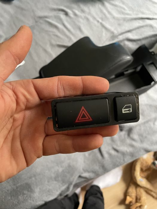 Podłokietnik do BMW E46