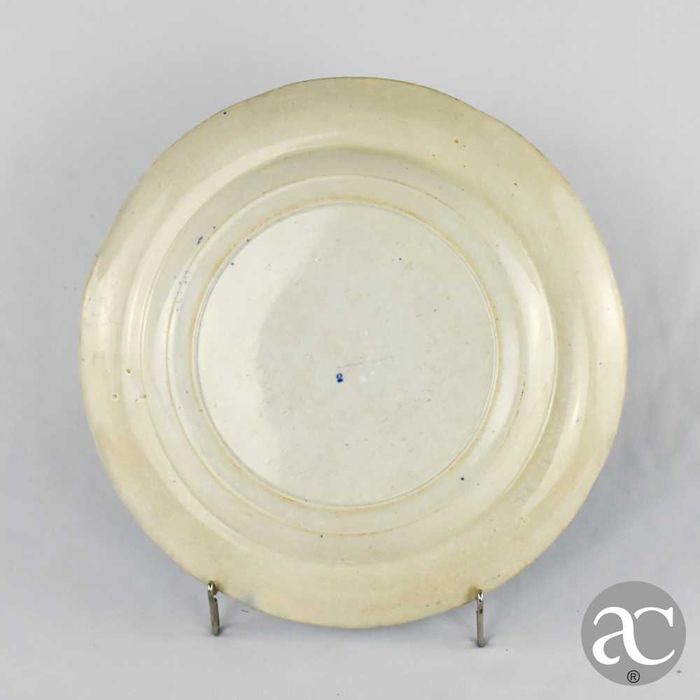 Par de pratos rasos em faiança inglesa