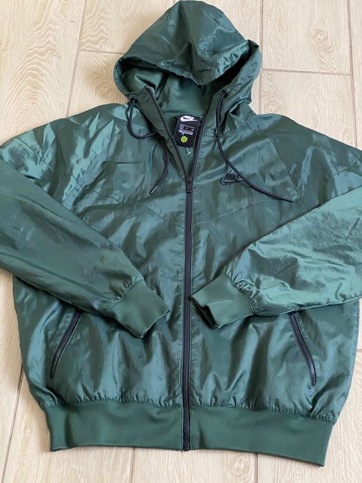 Куртка вітрова NikE s/m