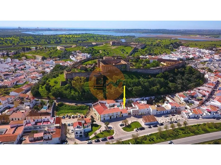 Duplex de Charme em Mosteiro Histórico com Terraço e Vista para o C...