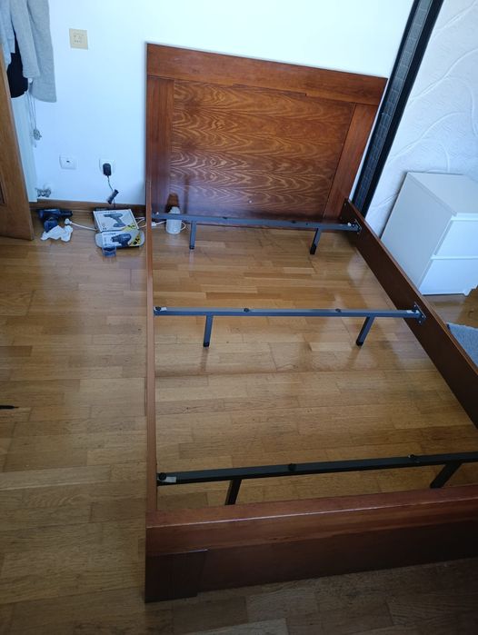 Cama Solteiro usada .