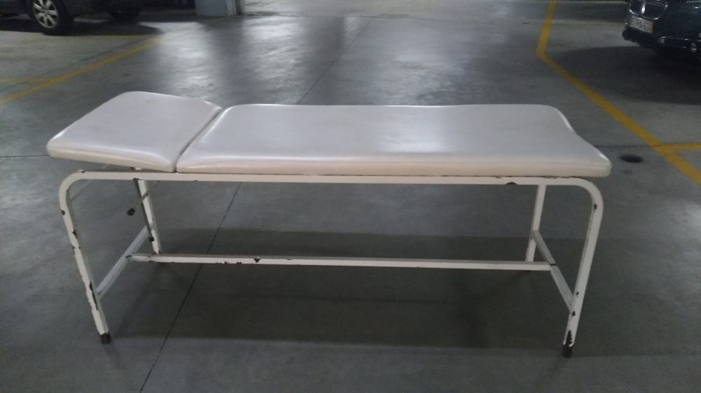 Marquesa com Encosto Regulável