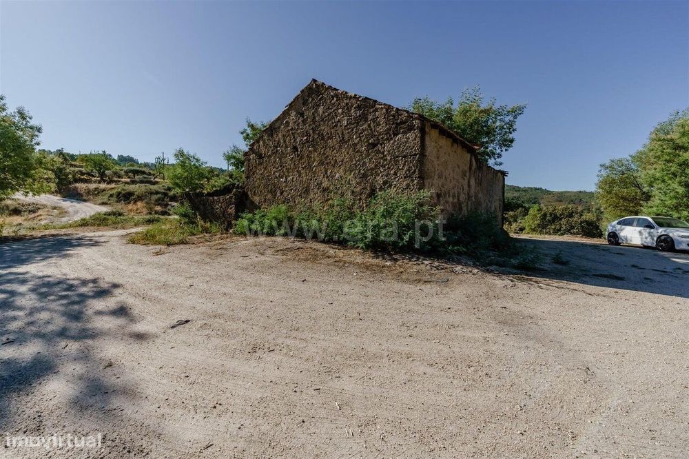 Quintinha T2 / Covilhã, Ferro