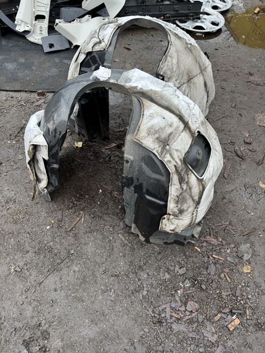 Підкрилок крила колеса Ford kuga escape mk3