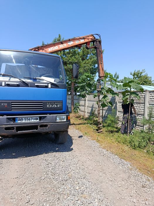 Послуги маніпулятора, встановлення з/б опор буріння ям під фундамент