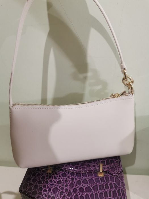 Mala Furla com etiqueta