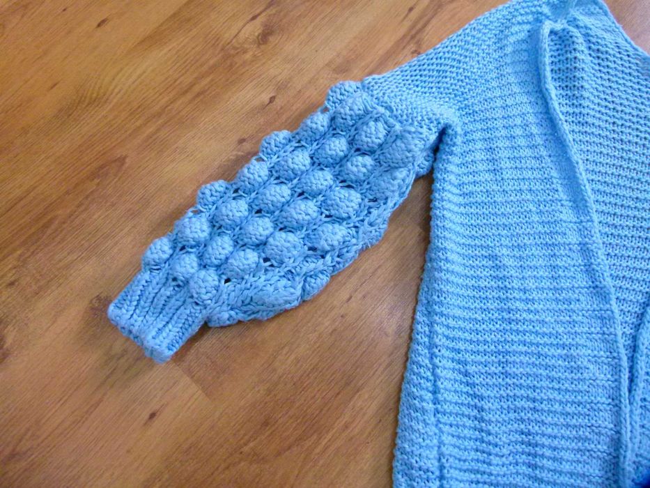 sweter kardigan niebieski pleciony gruby rozm około 38 M