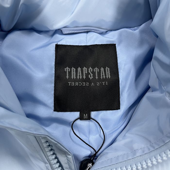 TRAPSTAR puffer jacket baby blue