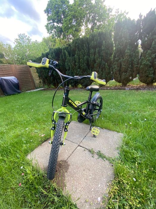 Rower dziecięcy btwin dark hero 500 Decathlon + kask gratis