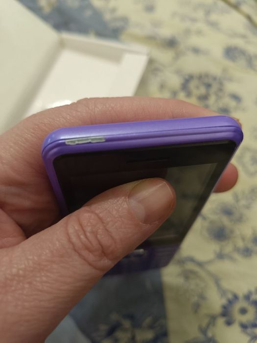 Кнопочный телефон