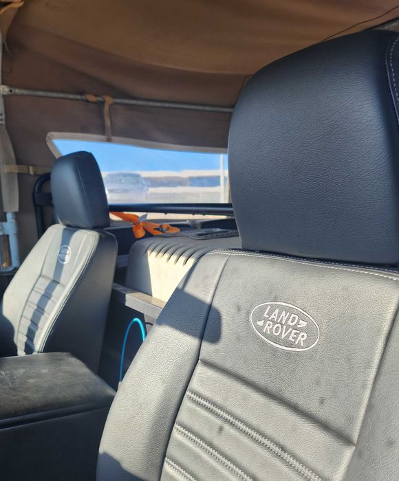 Land Rover Defender fantástico