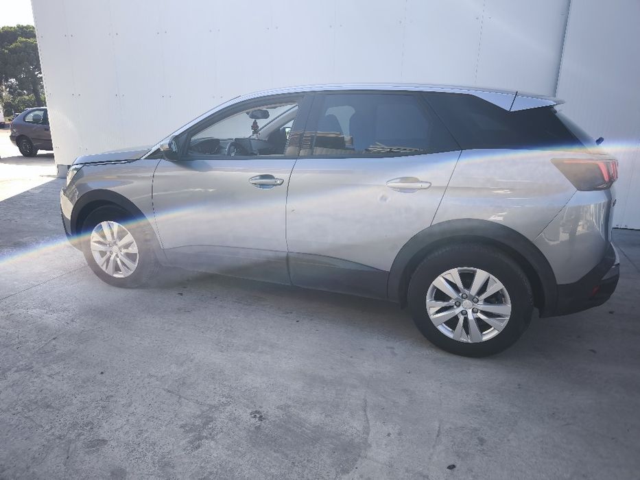 Peugeot 3008 1.6 HDI 110cv
