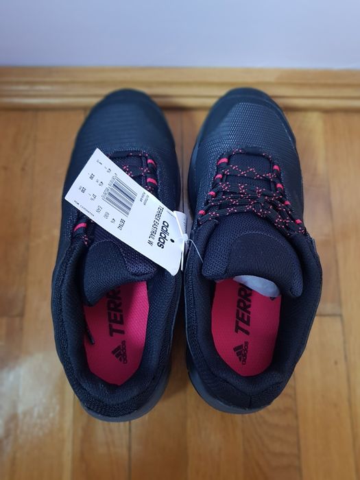 Трекінгові кросівки Adidas