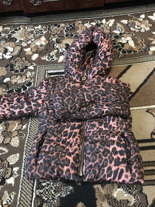 Зимняя куртка на девочку