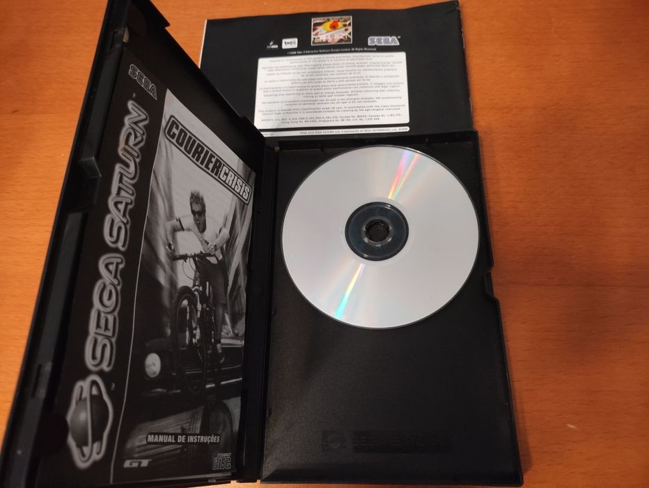 Courier Crisis Sega Saturn Completo Raro