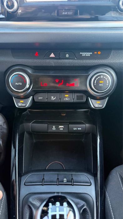Kia  Rio  1.2 CVVT
