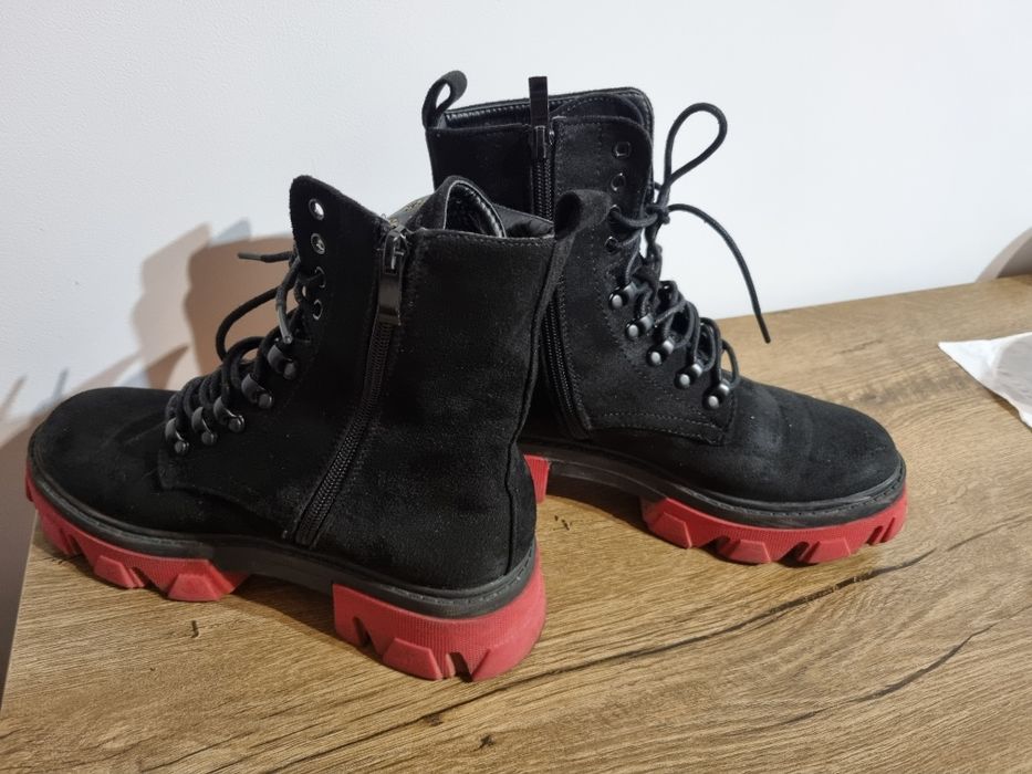 Buty glany damskie, kultowe workery, botki czarne 38