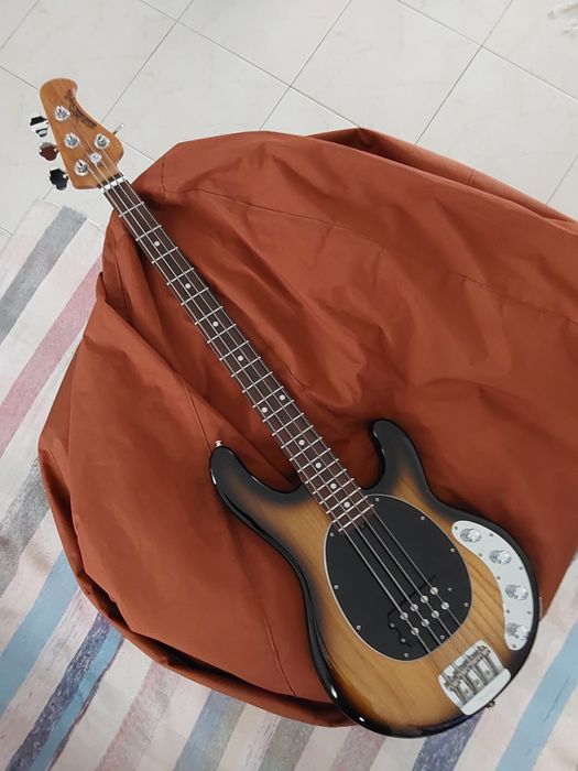 MusicMan Special StingRay 4 Burnt Ends