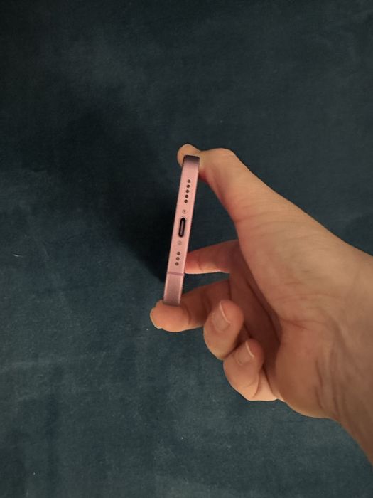 iPhone 16 Pink 128 GB