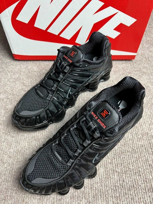 Nike Shox TL Czarny  R.40