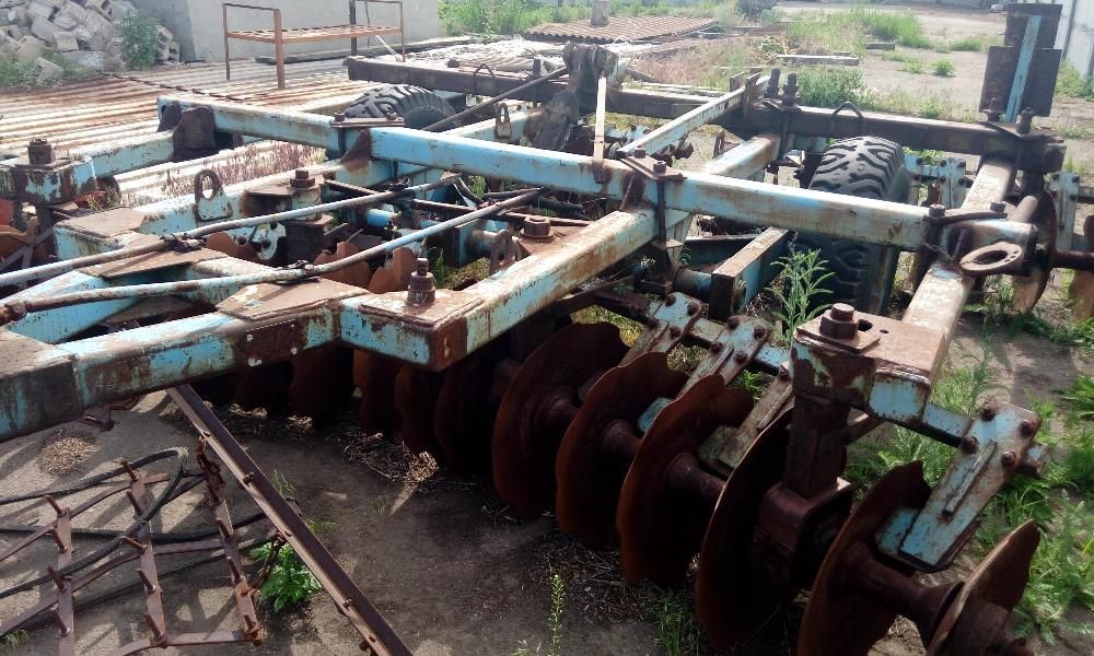 Продам дисковую борону БДТ-3