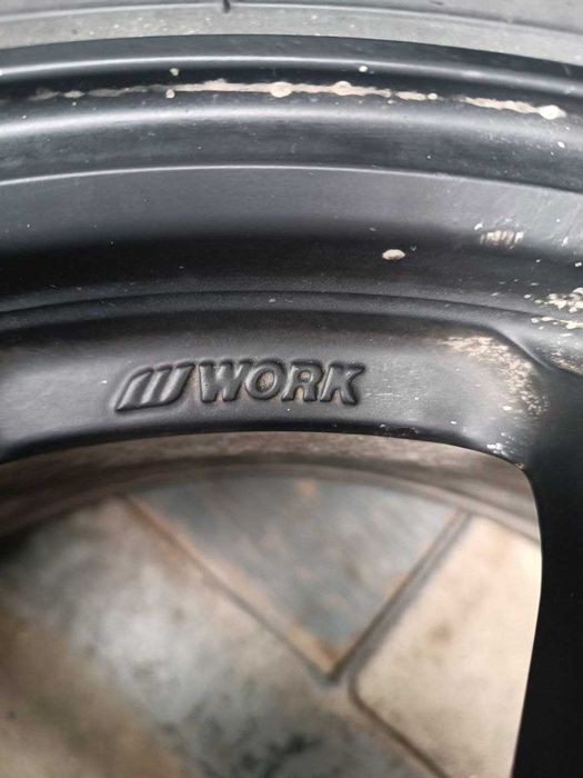 Work Emotion 11R 18x7.5