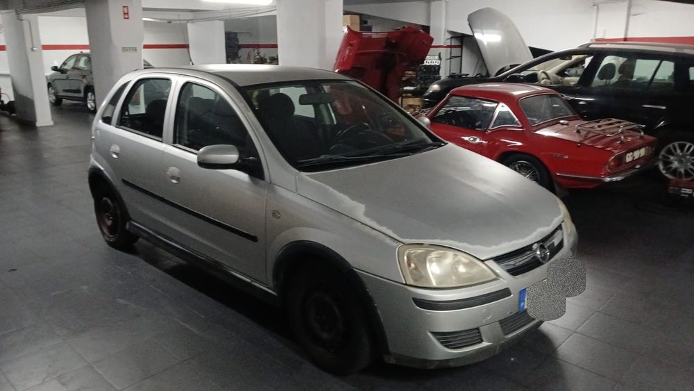 Opel corsa 1.3 CDTI — photo 2