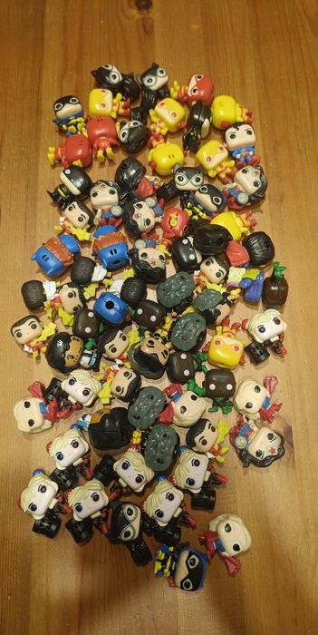 Figurki kinder joy DC