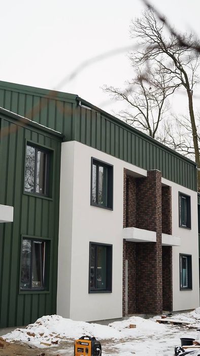 Таунхаус поруч озеро. Газ, зелень, власна ділянка. Якісне будівництво