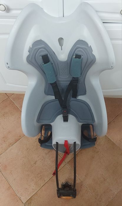 CADEIRA PARA CRIANÇA EM TRANSPORTE DE BICICLETA.Passeio,Relaxar,Escola